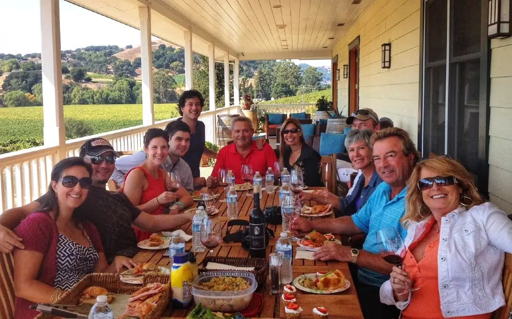 Inspiring picnic places. Sonoma Valley Views. Al Fresco. Wine Country Style.